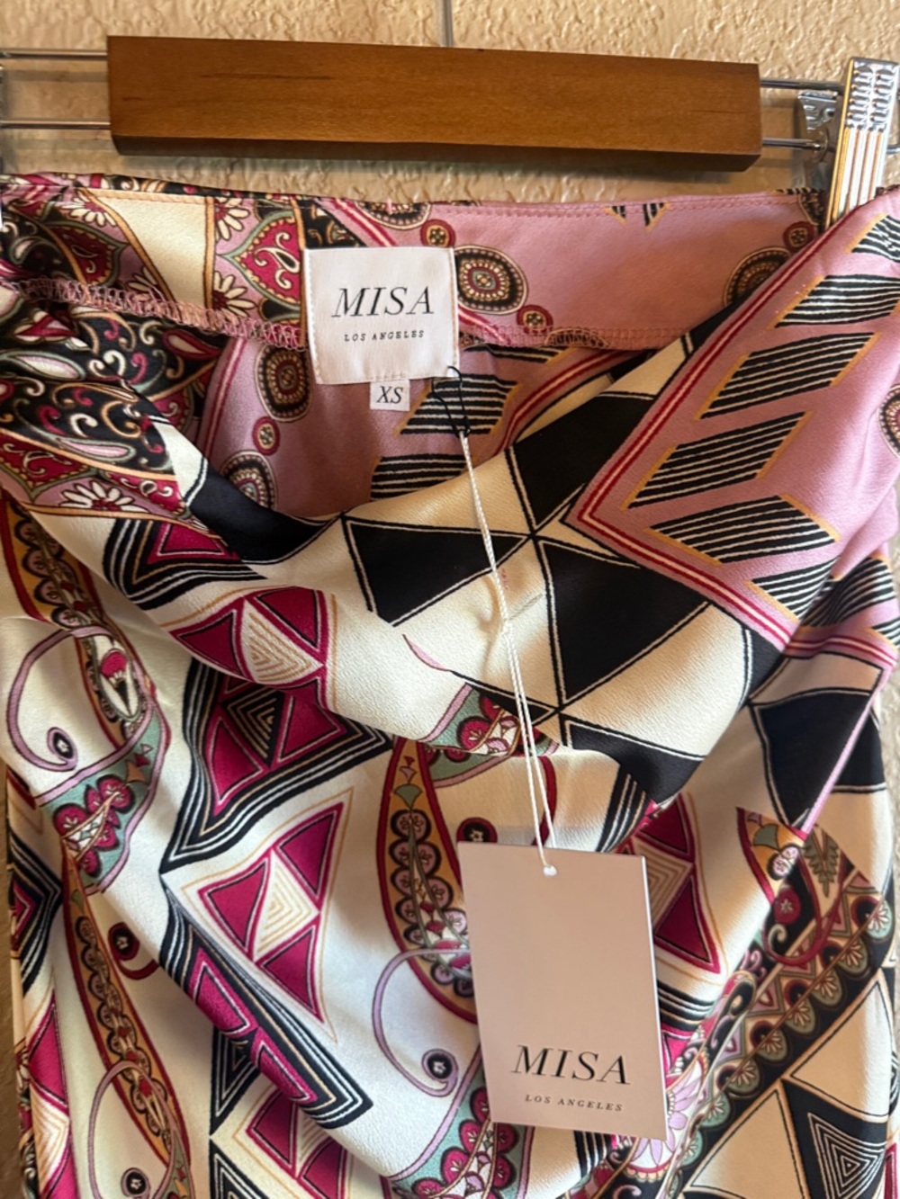 Misa Los Angeles Maxi Dress in Geometric Paisley print - Picture 3 of 3